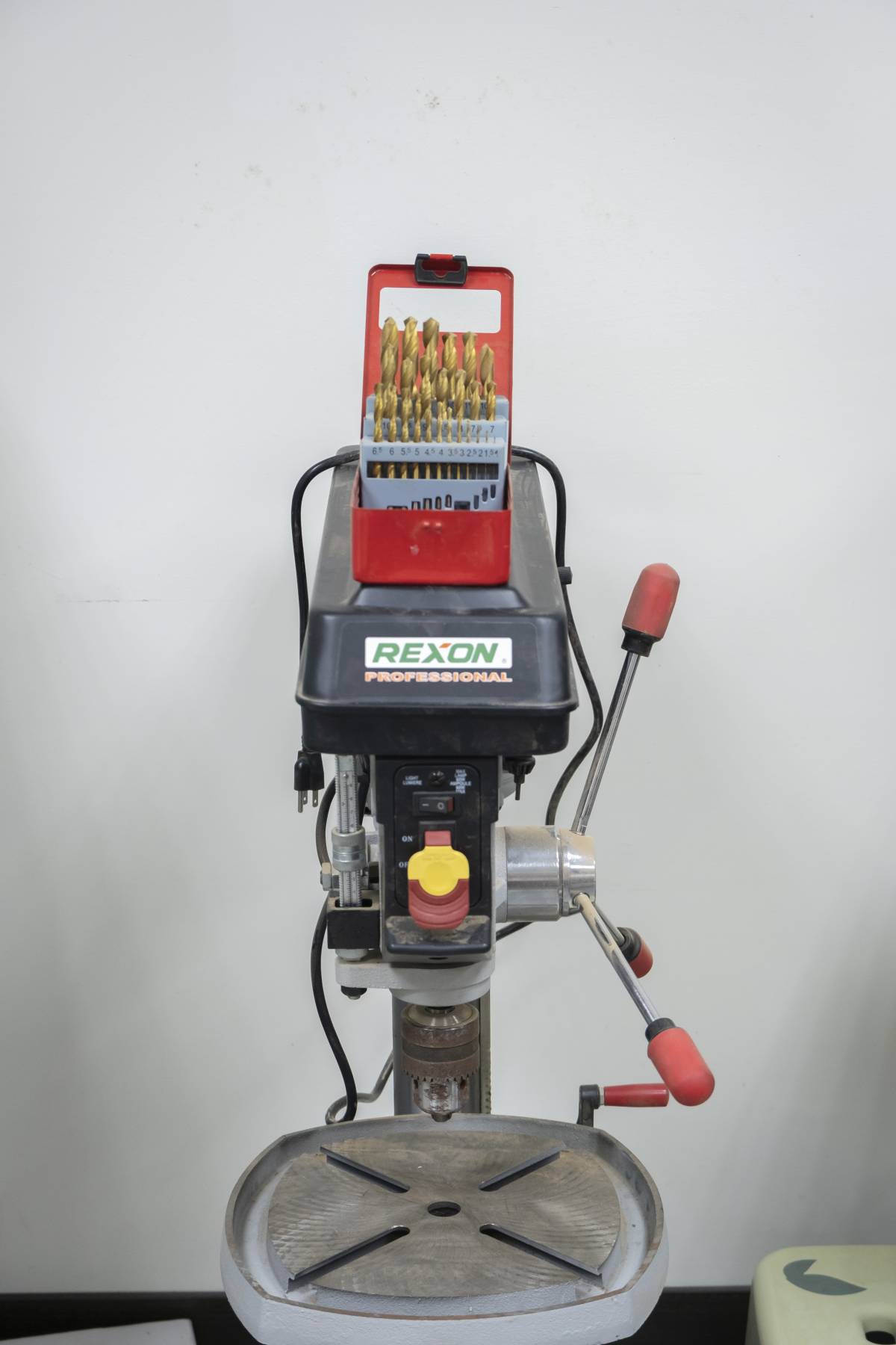 DP15A 桌上型鑽床